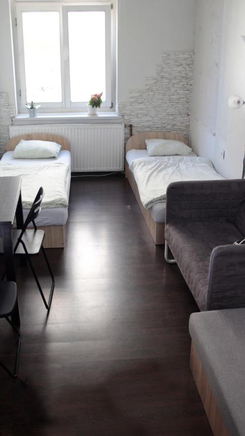 Pit Stop Hostel Poznaň Exteriér fotografie